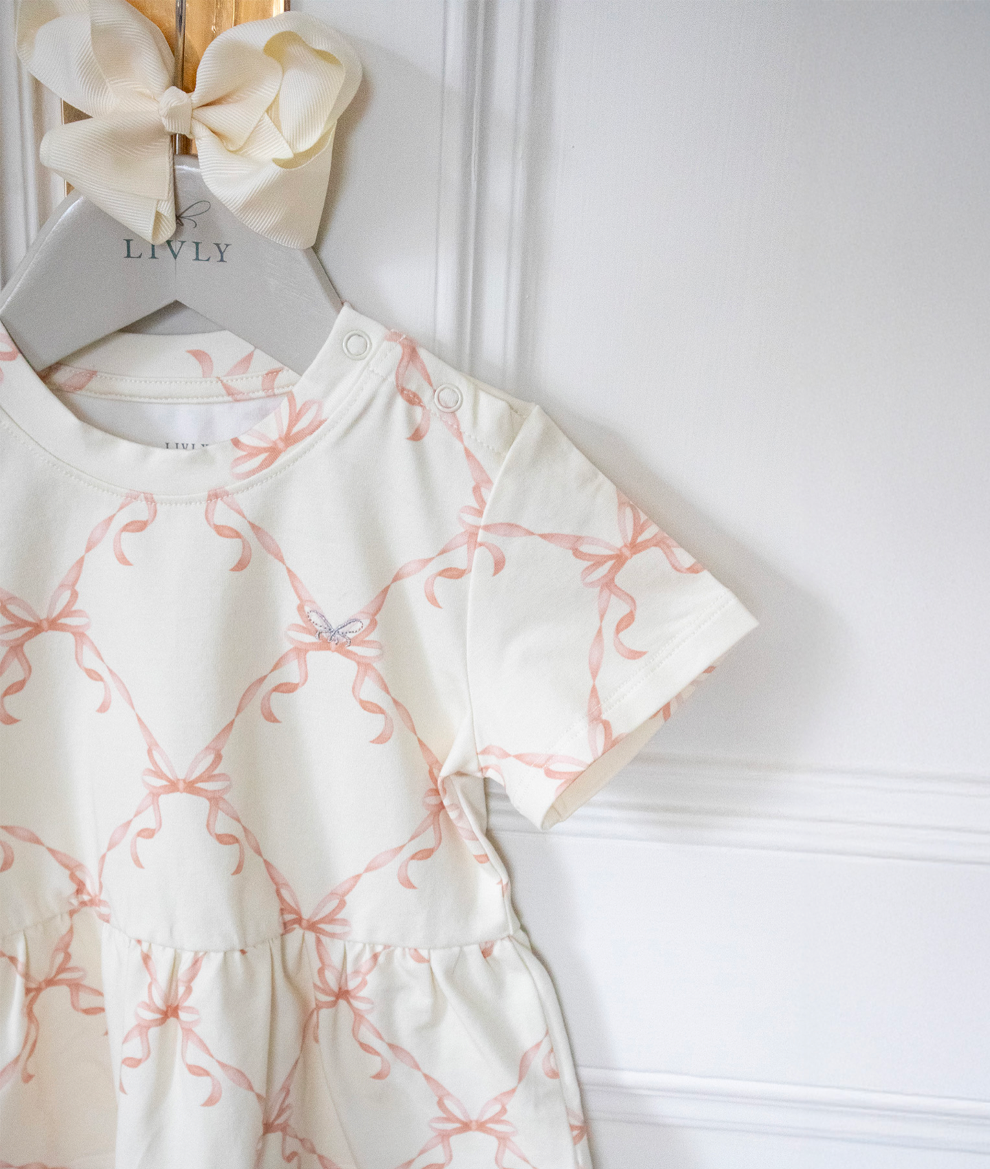 Bows Short Sleeve Drew Top