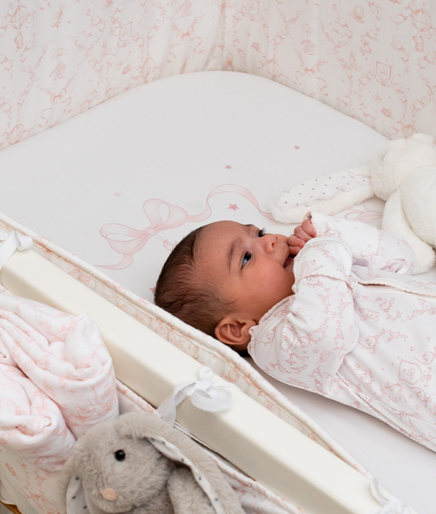 Wonderland Crib Bumper