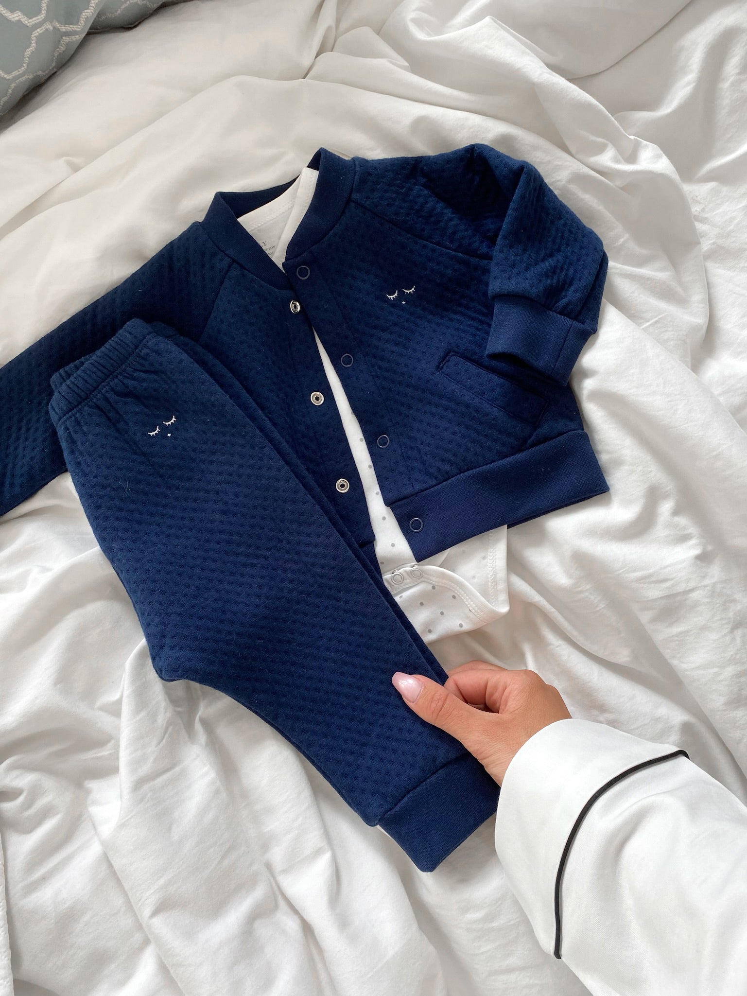 Cardigan bombardier