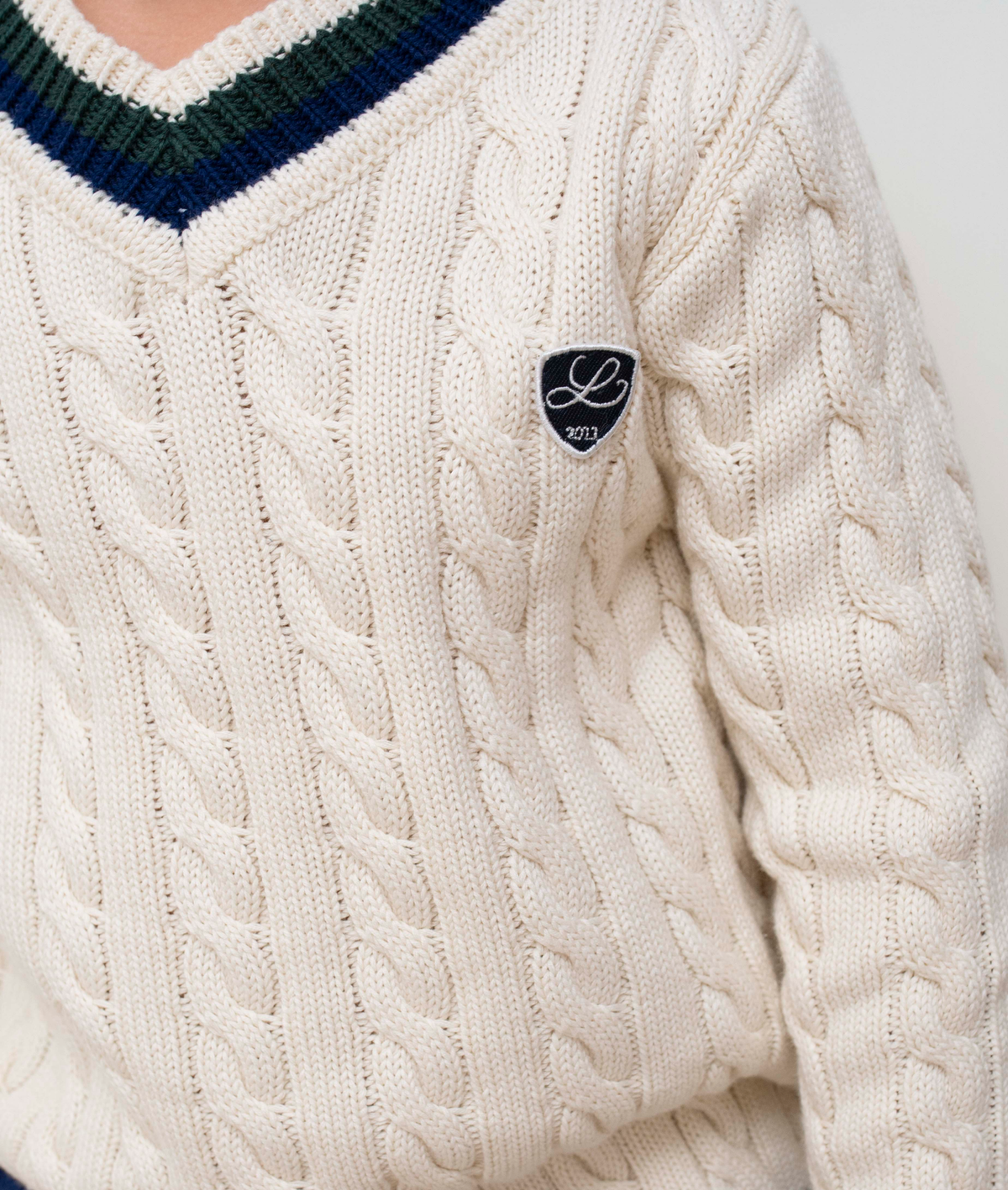 Cable Knit V-neck Sweater