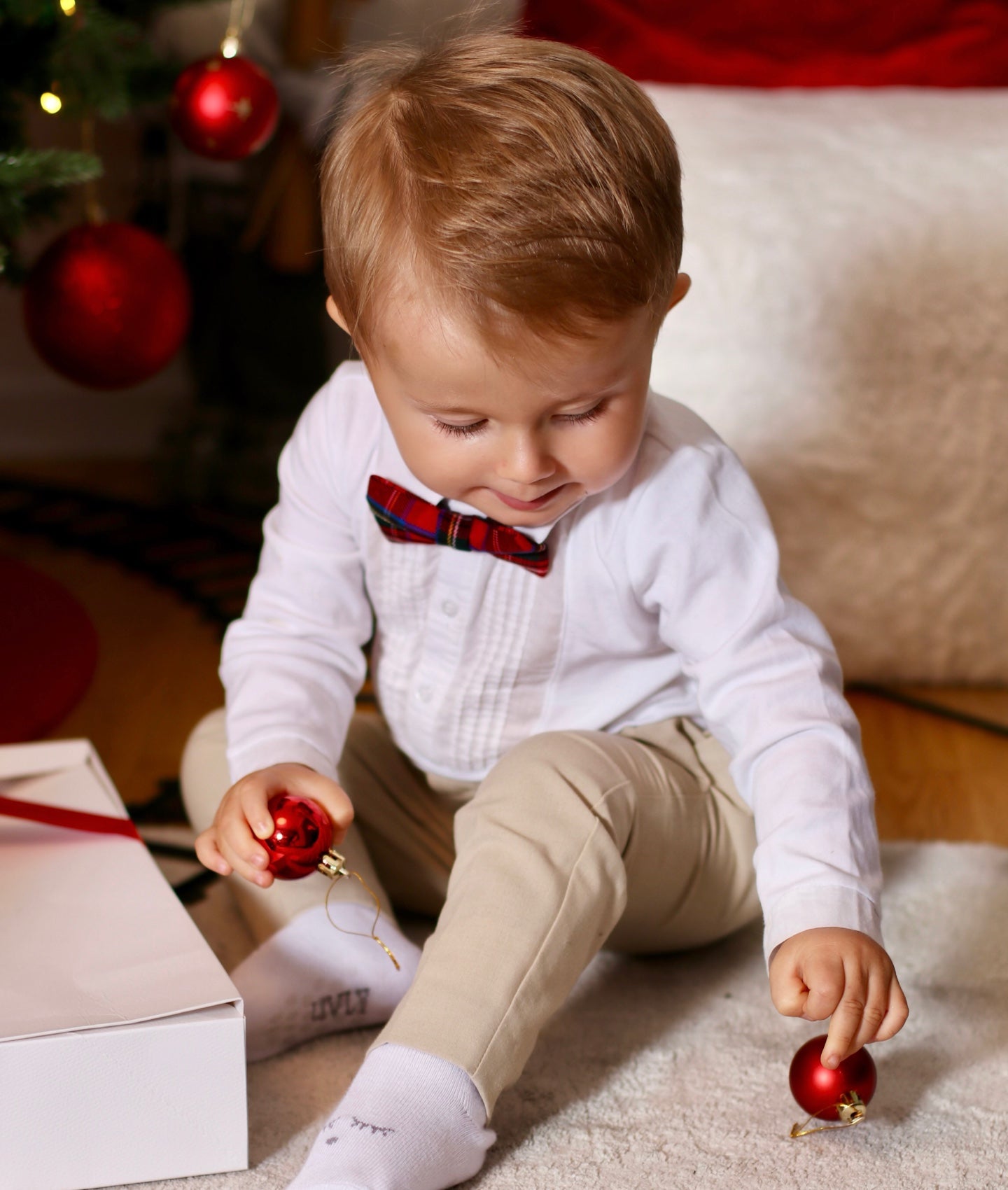 Plaid Bow Tie